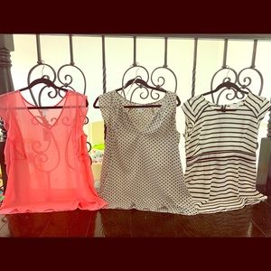 Motherhood maternity tops size small